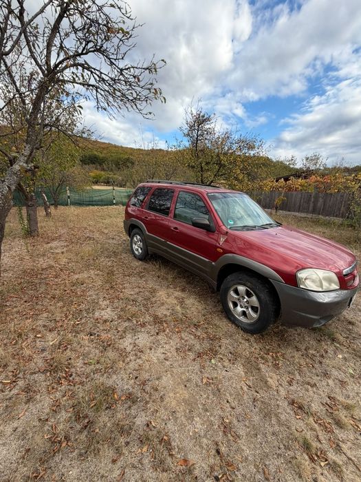 Mazda Tribute 2000 benzină, 1.000 € — imagine 2