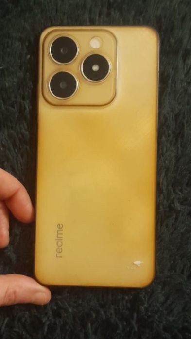 Продам срочно телефон