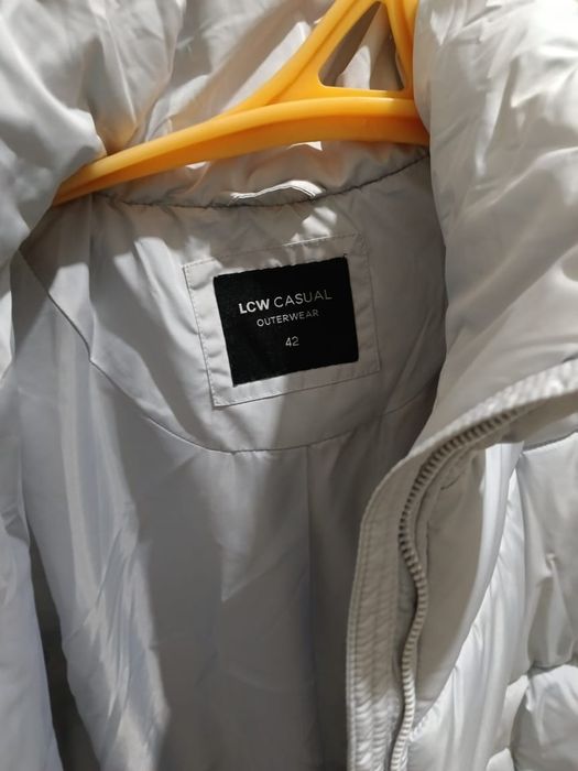 Продам пальто За все 30000тенге