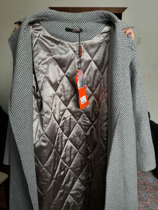 Продается женское пальто