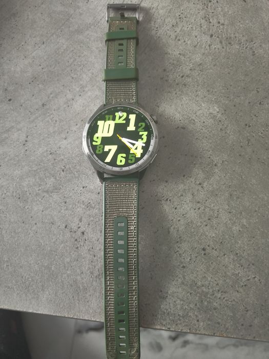 Huawei GT4 smartwatch