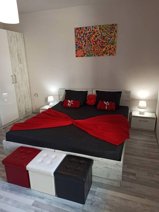 Двустаен, под наем, ж.к Възраждане с гараж