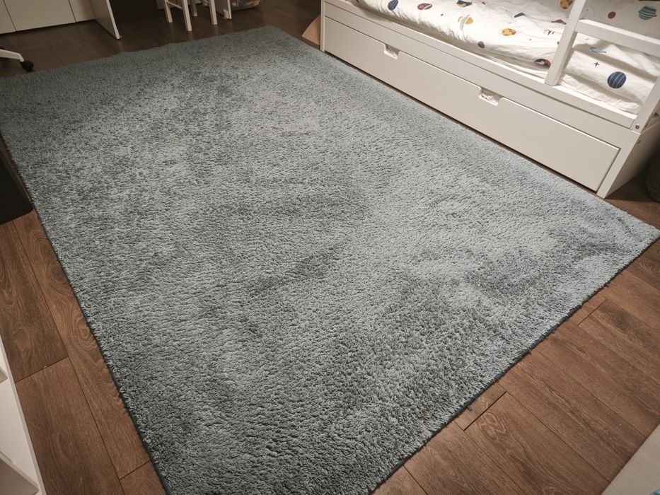 Плътен  килим 2х3 м син