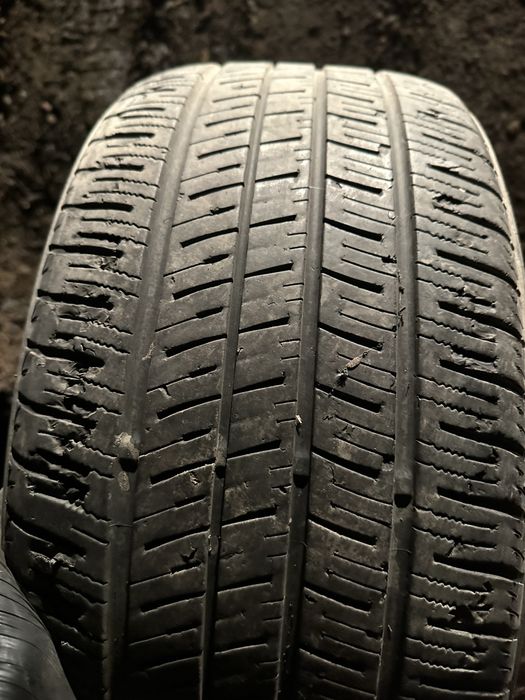 Шины 225/40R18 (2шт)