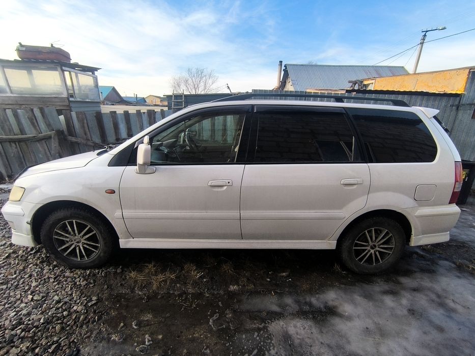 Продам Митсубиси шариот грандис