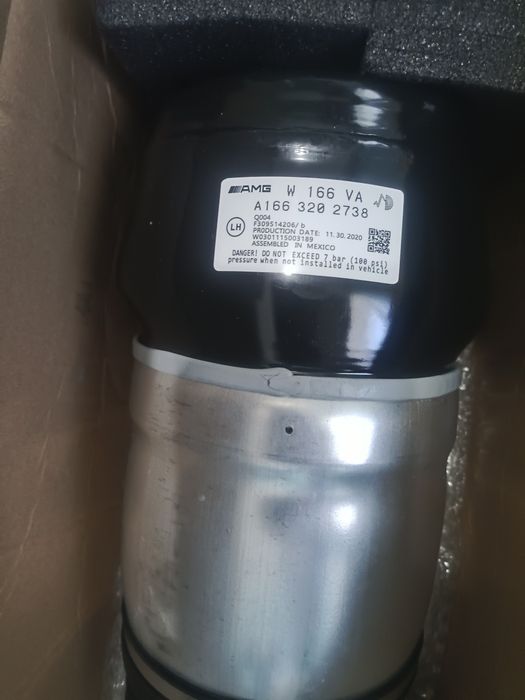 Стойка стойки Мерседес GL X166 ML W166 AMG