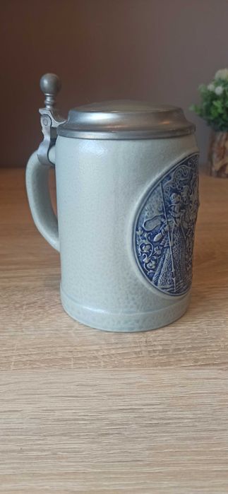 Ретро немски керамични халби