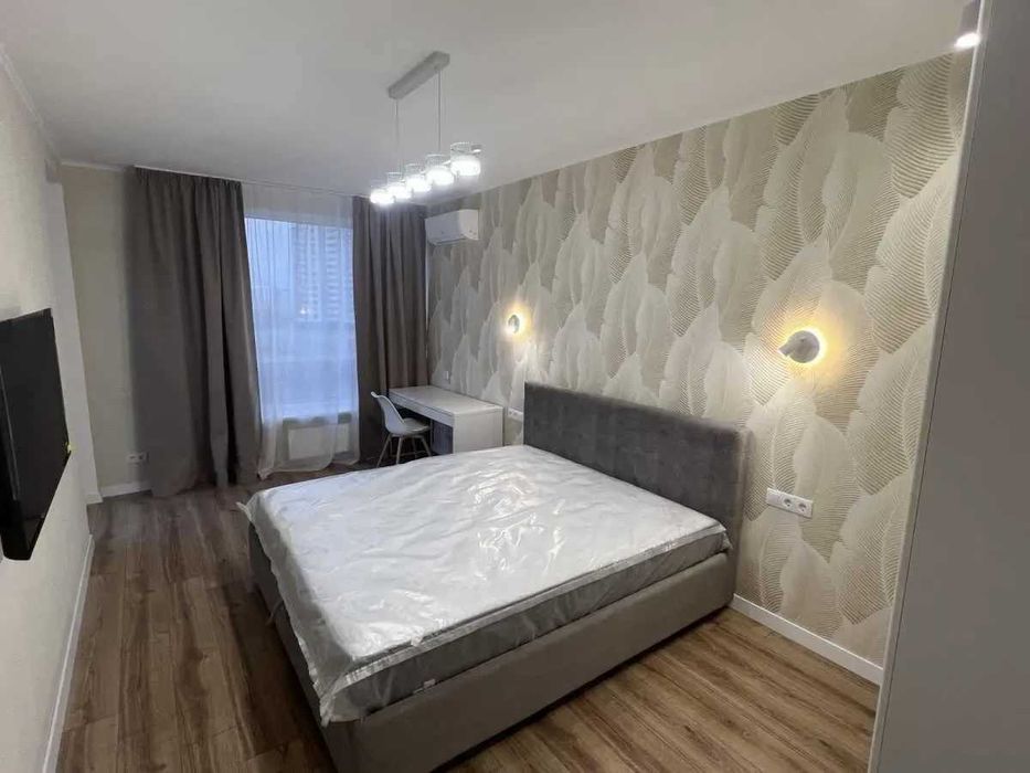 Дава се под наем Двустаен апартамент в София, Център - 55 кв.м за 382.5 € - Снимка #1