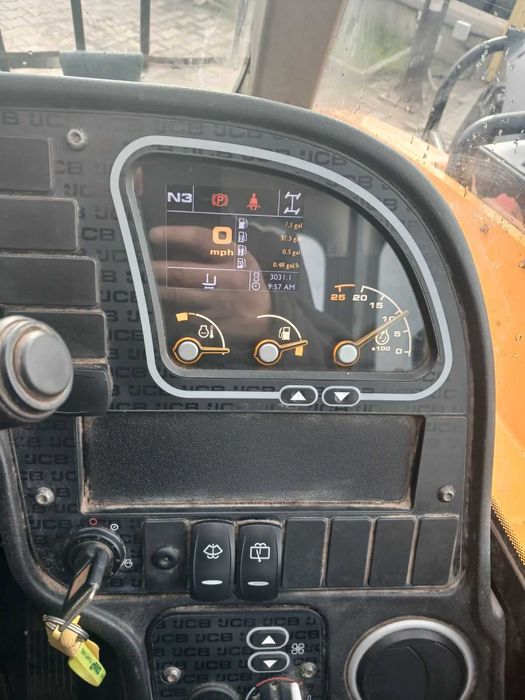 Телескопичен товарач JCB 535-95 - 9.5 м