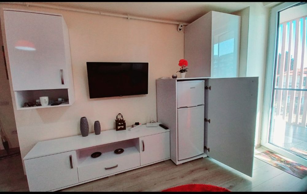 Cazare Mamaia Nord-Elenis Apartament langa mare