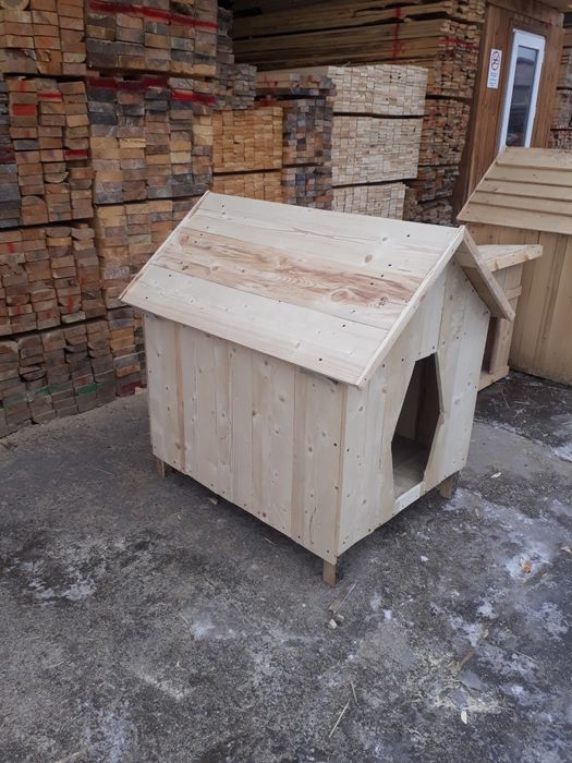 Будка  для  собак