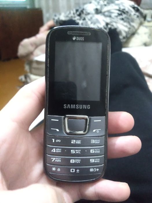 Продам нокиа Китай 215 самсунг Е2252