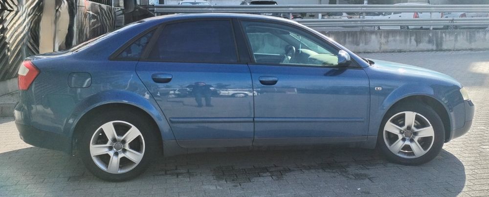 Proprietar vând AUDI A4