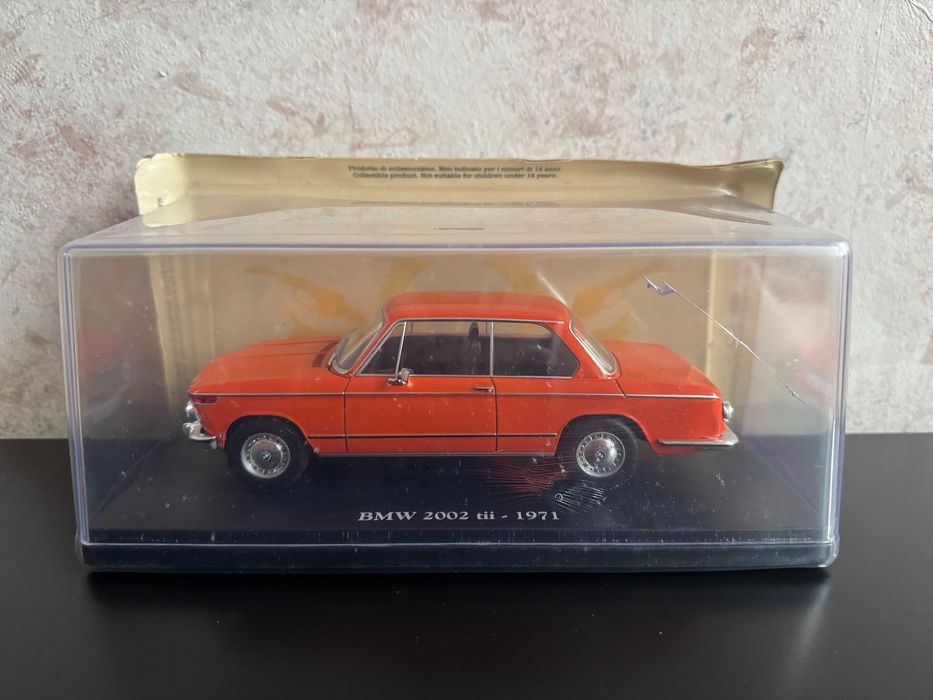 BMW 2002 Altaya 1:24
