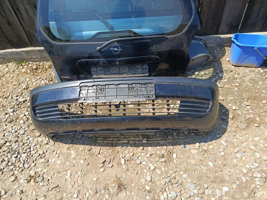 Bară Fața Opel ZafiraA