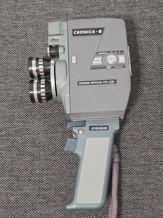 Camera vintage de filmat 8mm Cronica 8 1964