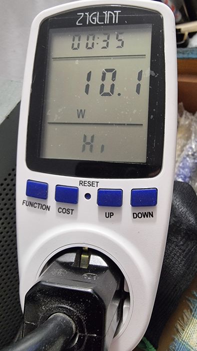 Прибор за измерване на консумираната енергия/ватметър/