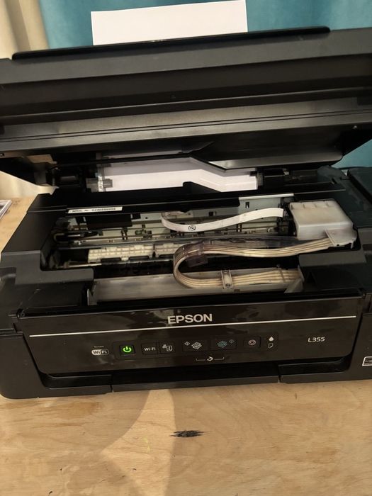 Epson L355 хорошом состоянии