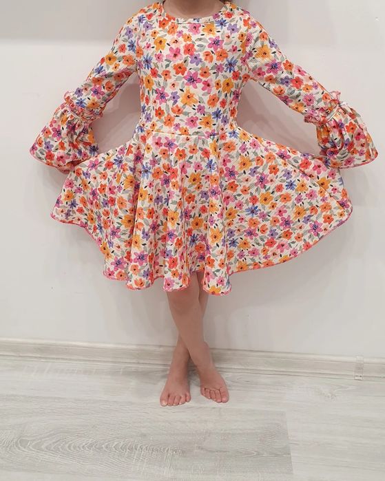 Нова Ефирна рокличка с цветчета