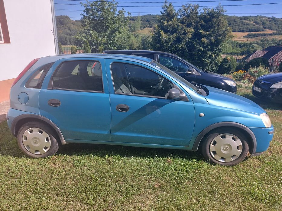 Opel Corsa C 1.3 CDTI, 2004, diesel – funcțională, pentru reparat/program rabla