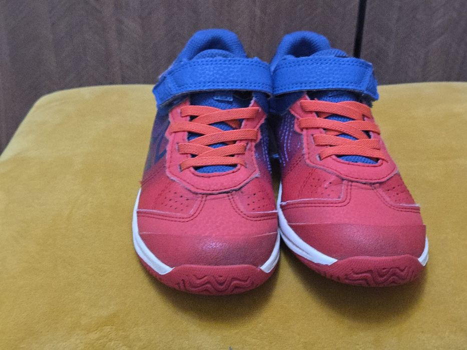 Детско юношески обувки 33-35