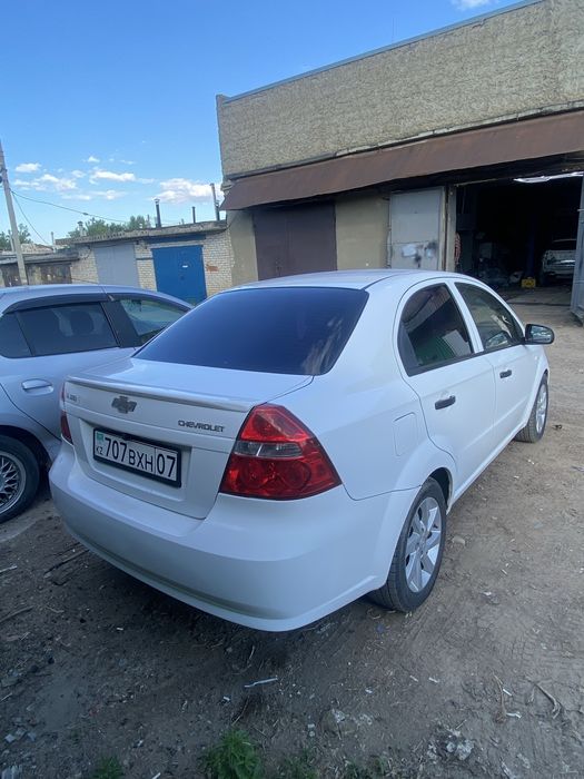 Продам шевролет авео