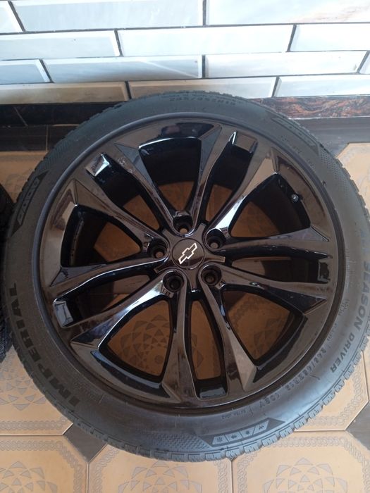 Малибу диска балон сотилади.монза диска хам бор