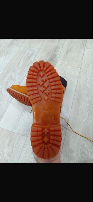 Продам ботинки Timberland