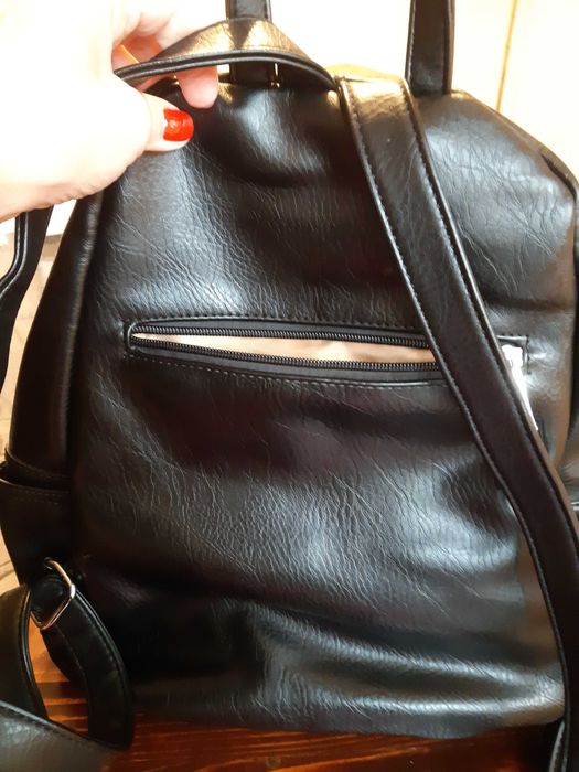 Rucsac dama nou piele ecologica de foarte buna calitate