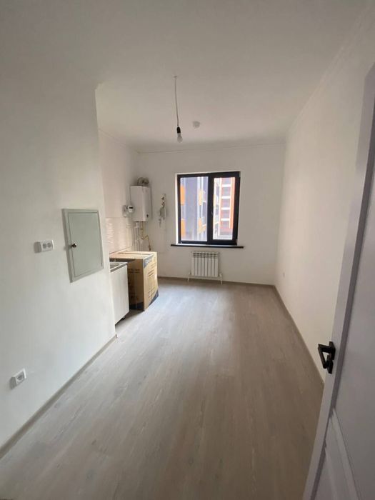 Сергели Сокин макон 1 хона 40 кв тайер битган