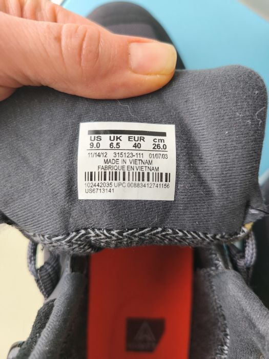 ботинки  утеплённые 40 размер, маломерят