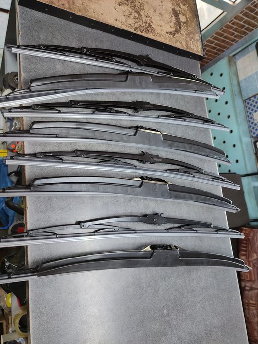 Щетки дворников BMW E34