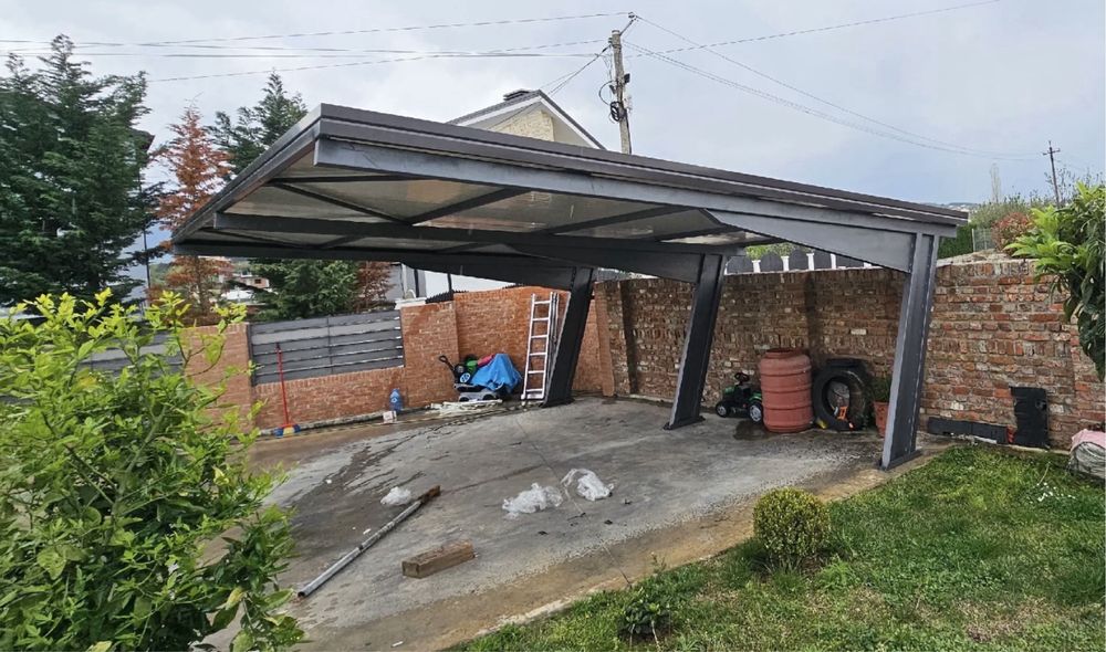 Executam carpoturi auto