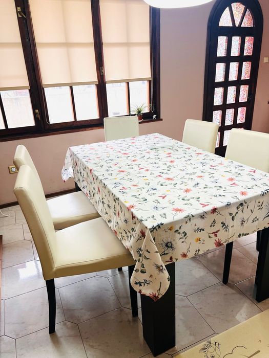 Комплект Трапезни Столове - 6 броя ! Отлично състояние !