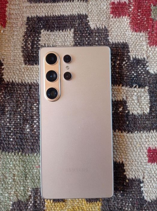 Samsung telefon sotiladi