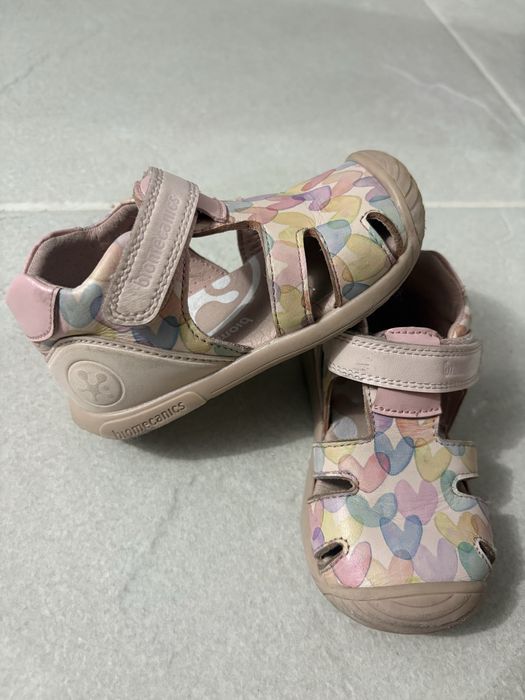 Sandale Biomecanics piele marimea 22+balerini H&M cadou