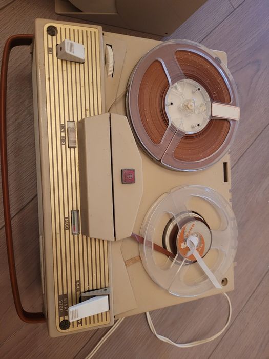 Hornyphon cu magazie de benzi