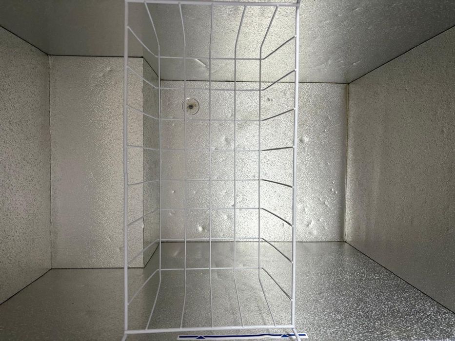 Морозильник 220 л в хорошем состояние