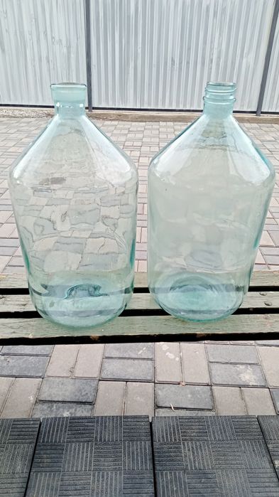 Бутыли двадцати литровые