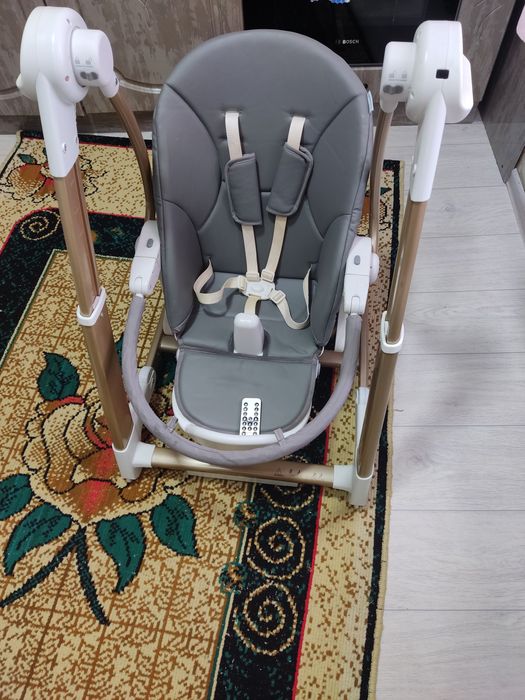 Детский столик, кресло качалка