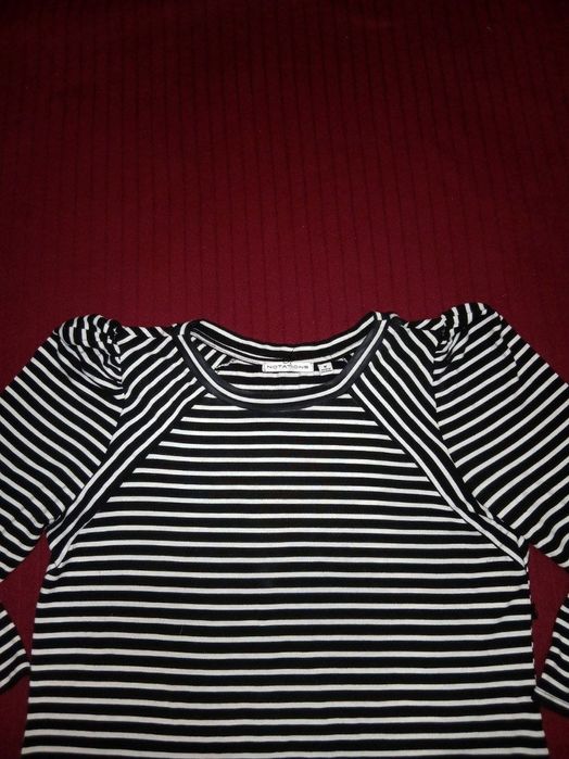 Из Америки, женская кофта от бренда NOTATIONS в полоску.