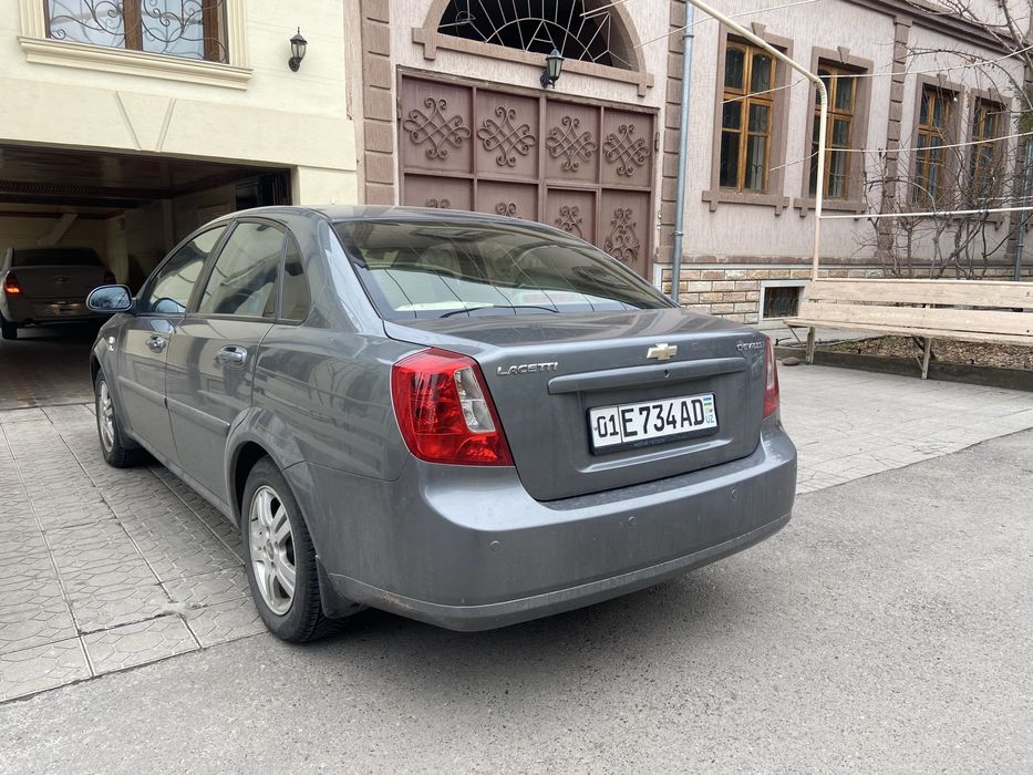 Продаётся Ласетти 1.6