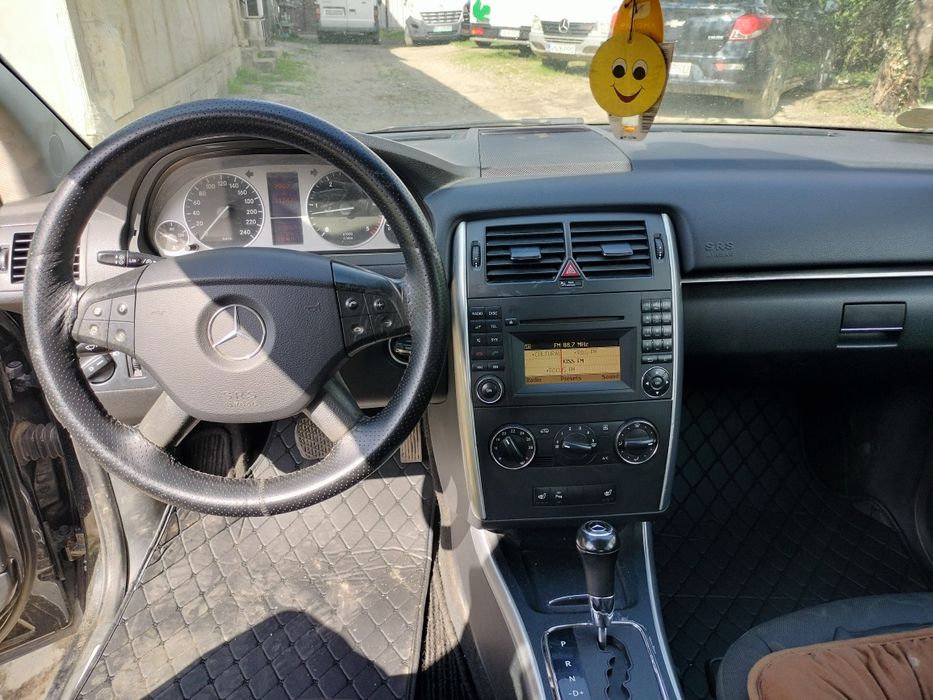 Mercedes B class B180