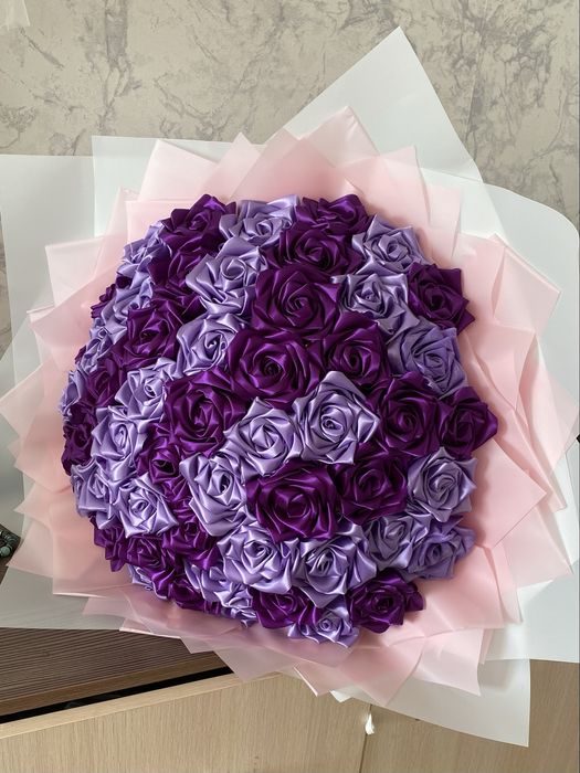 Букет из атласной ленты