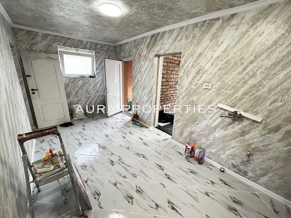 Продава се Къща в Разград, Житница - 68 кв.м за 1703 €/кв.м - Снимка #4