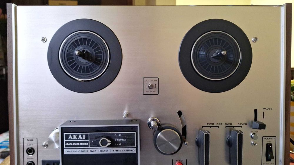 Magnetofon Akai 4000DB