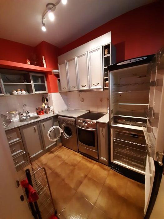 Дава се под наем Двустаен апартамент в София, Борово - 50 кв.м за 548.25 € - Снимка #2