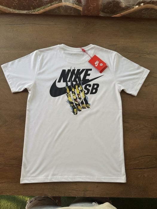 Tricouri nike/Jordan noi cu etichetă