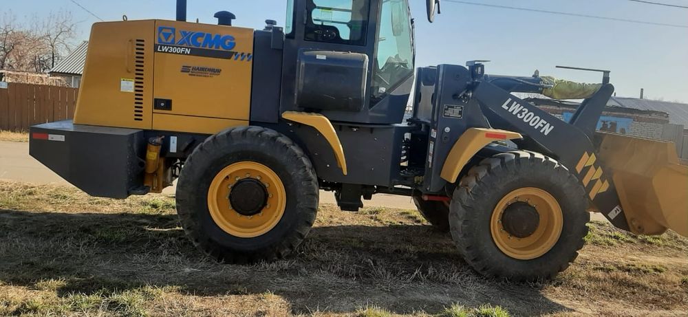 Услуги фронтального погрузчика