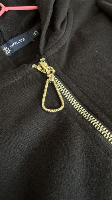 Продам школьные вещи